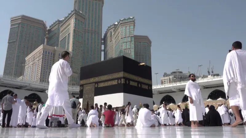 Larangan-di-Tanah-Haram